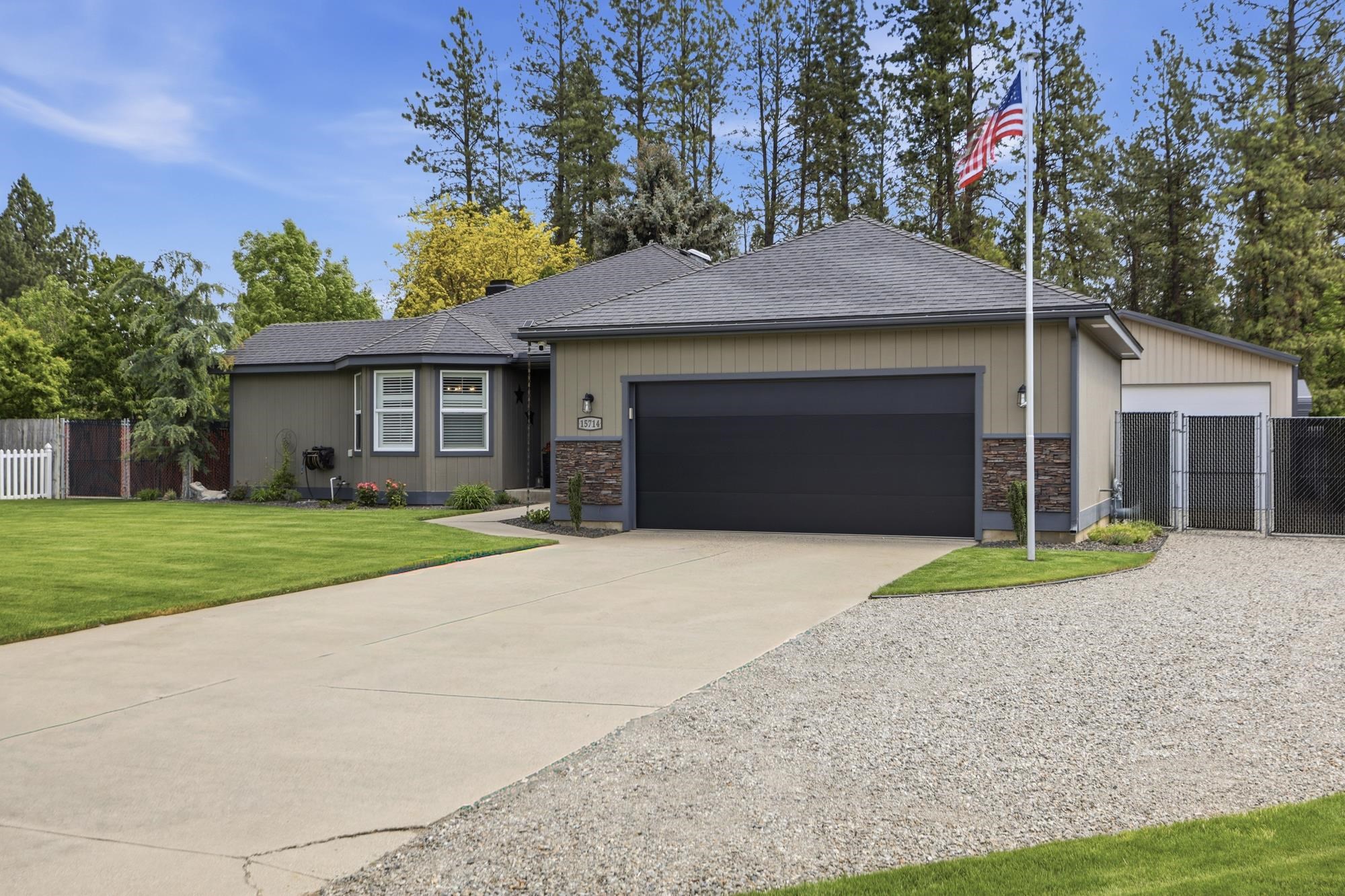 15714 Gleneden Spokane, WA 99208 - Photo 1 of 48