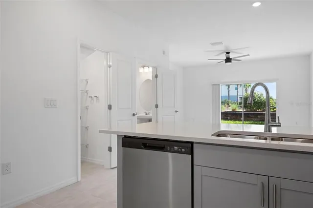 $2,200 | 8565 Daybreak Street, Sarasota, FL 34241