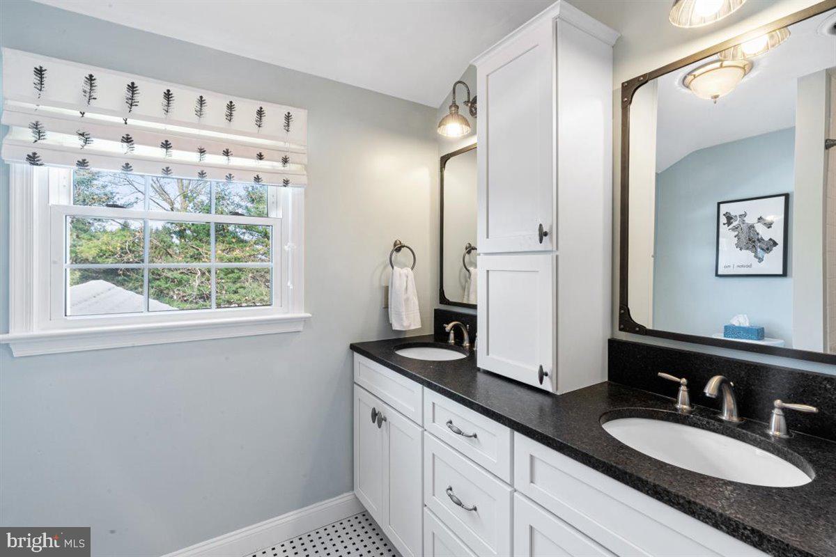 1961 Nottingham Road Allentown, PA 18103 - Photo 21 of 28 Gallery Image 21
