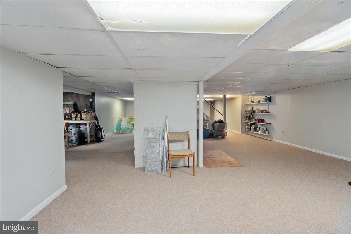 1961 Nottingham Road Allentown, PA 18103 - Photo 25 of 28 Gallery Image 25