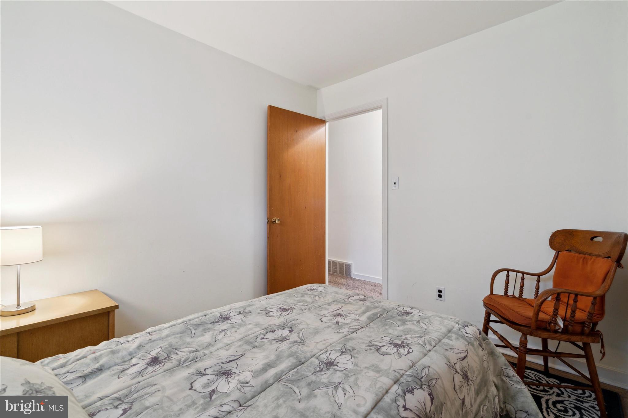 204 Atwood Road Glenside, PA 19038 - Photo 23 of 35 Bedroom 2