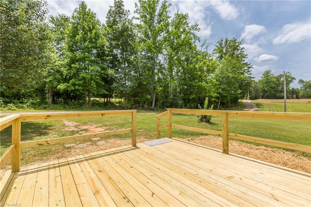 2515 Smith Road Stoneville, NC 27048 - Photo 8 of 37 Gallery Image 8