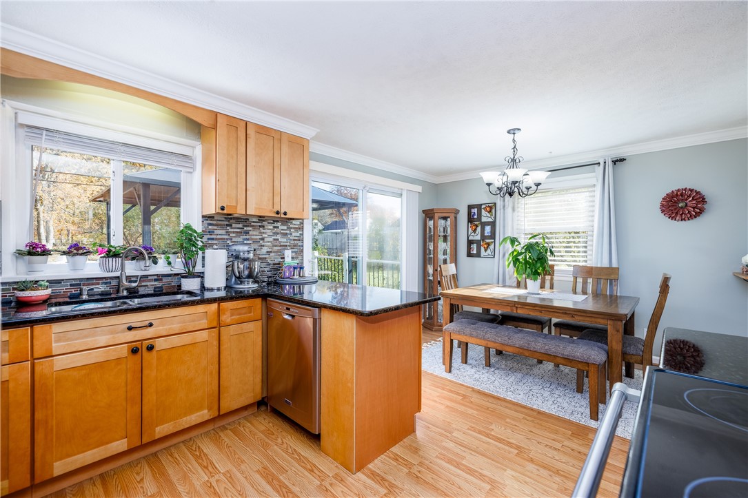 4314 Mt Read Boulevard Greece, NY 14616 - Photo 16 of 45