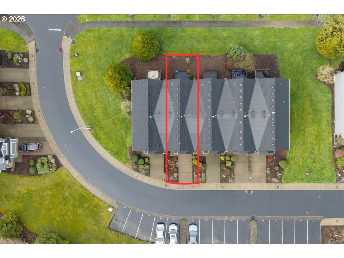 21123 Osburn Loop Fairview, OR 97024 - Photo 45 of 48 a view of small swimming pool