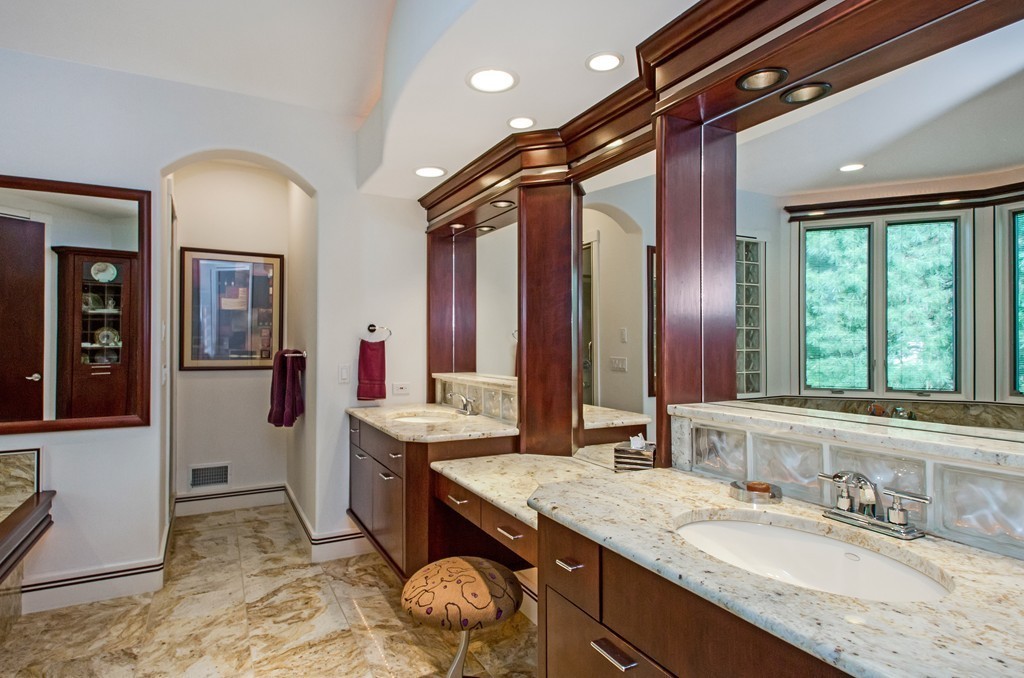 139 Ashford Road Longmeadow, MA 01106 - Photo 20 of 30