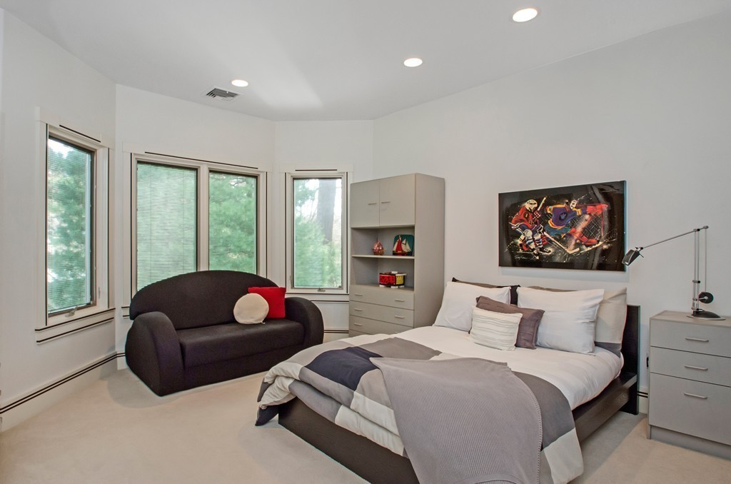 139 Ashford Road Longmeadow, MA 01106 - Photo 23 of 30