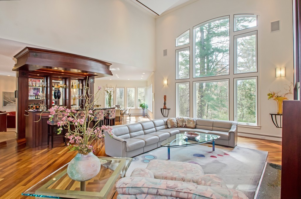 139 Ashford Road Longmeadow, MA 01106 - Photo 5 of 30