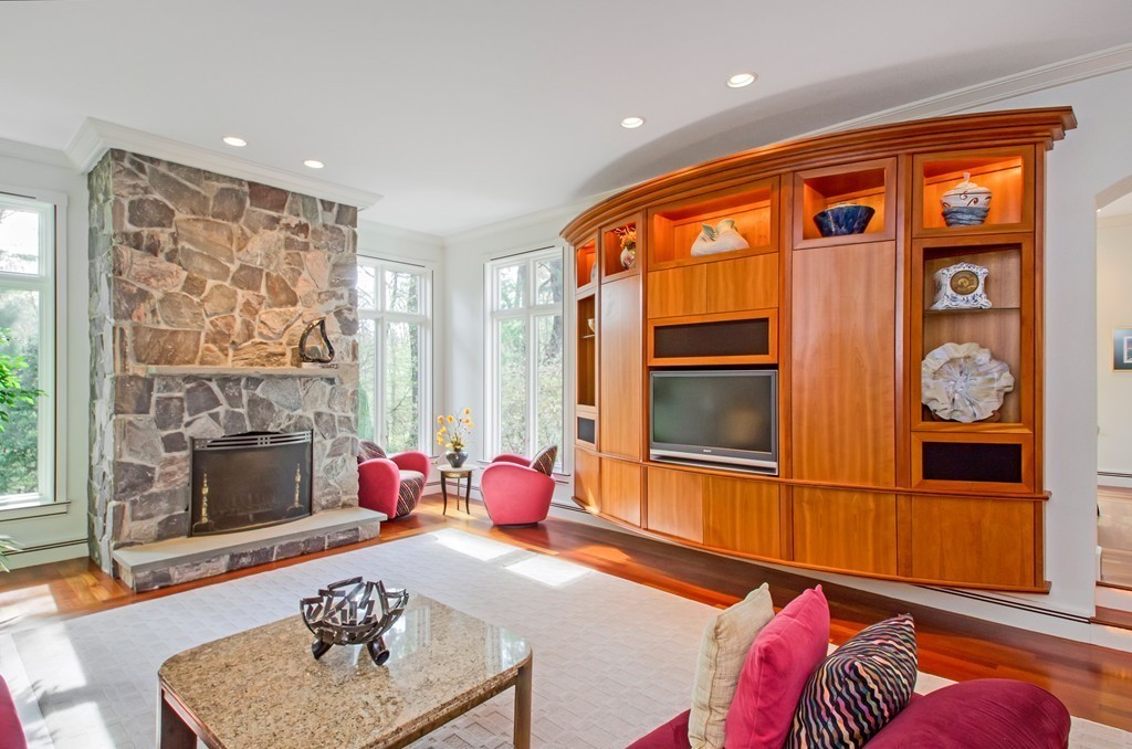 139 Ashford Road Longmeadow, MA 01106 - Photo 7 of 30