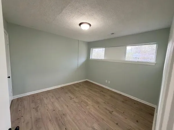 $1,800 | 715 Parkview Drive, Chattanooga, TN 37411