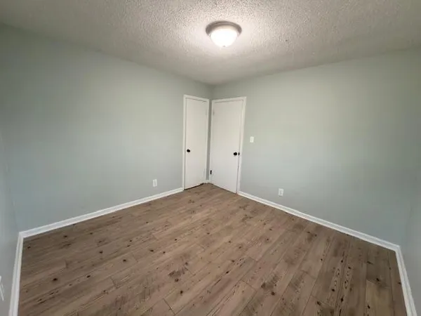 $1,800 | 715 Parkview Drive, Chattanooga, TN 37411