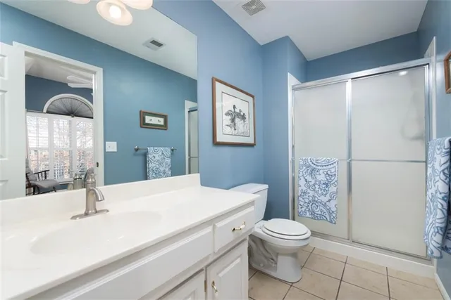 $550,000 | 5105 157th Street, Overland Park, KS 66224