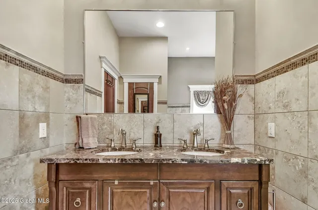 $5,000 | 20 Heather Ridge Road, Brunswick, NY 12180