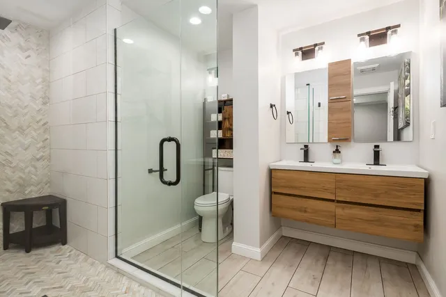 $799,900 | 505 Atwood Court, Elmhurst, IL 60126