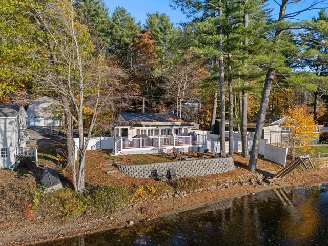 $499,000 | 93 Daniels Road, Weare, NH 03281