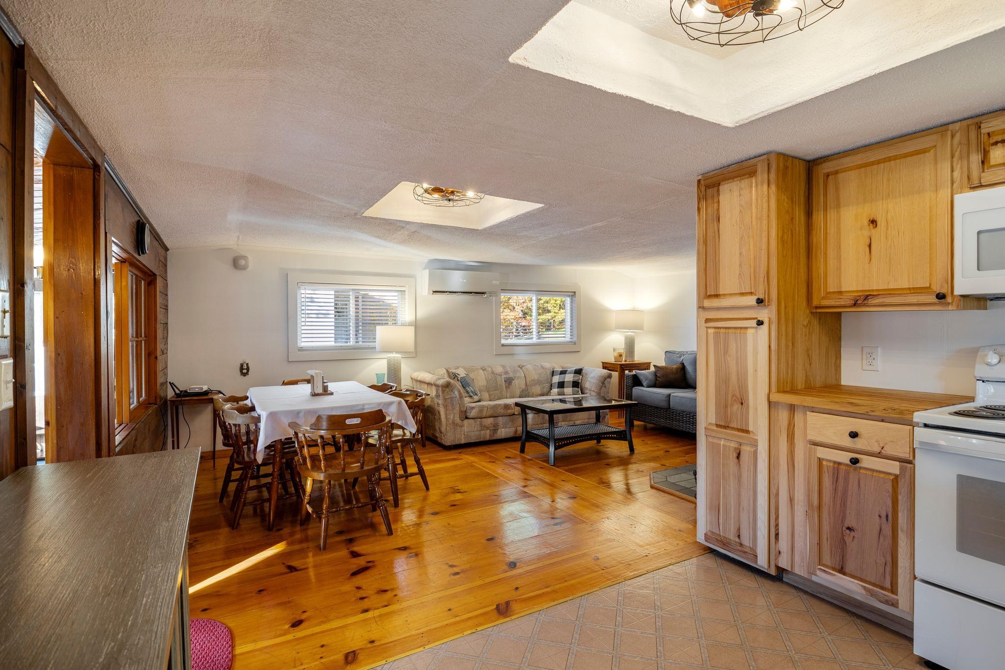 93 Daniels Road Weare, NH 03281 - Photo 20 of 37