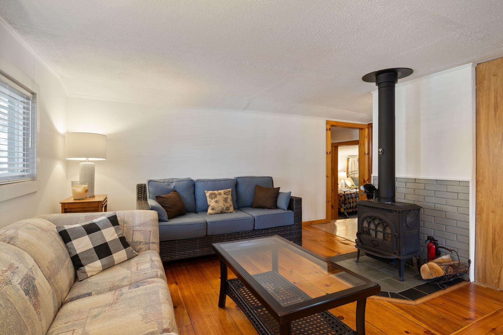 93 Daniels Road Weare, NH 03281 - Photo 25 of 37