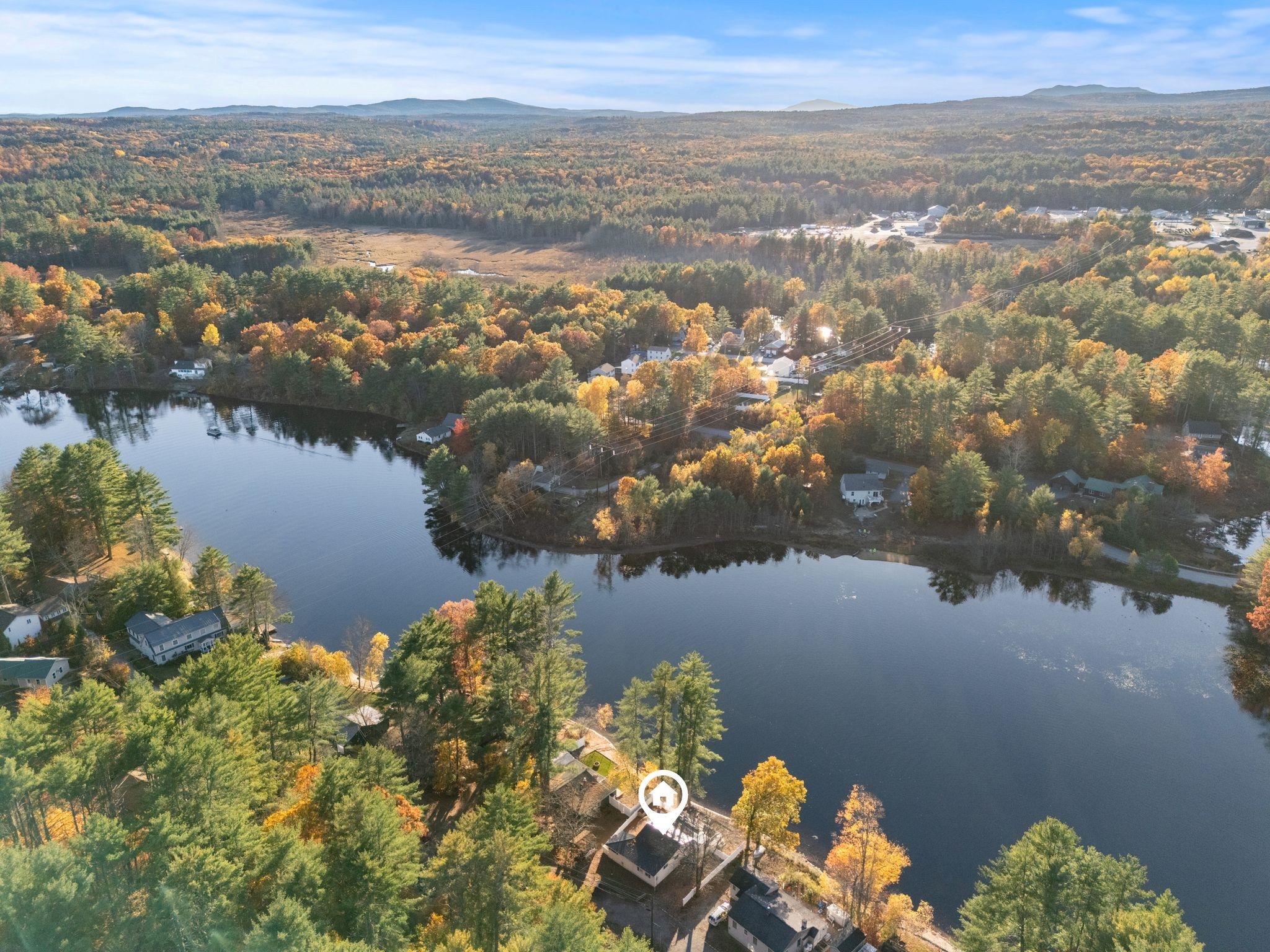 93 Daniels Road Weare, NH 03281 - Photo 3 of 37