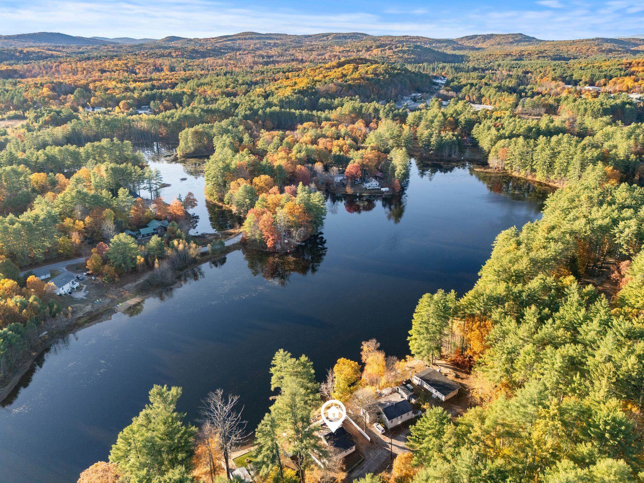 93 Daniels Road Weare, NH 03281 - Photo 4 of 37