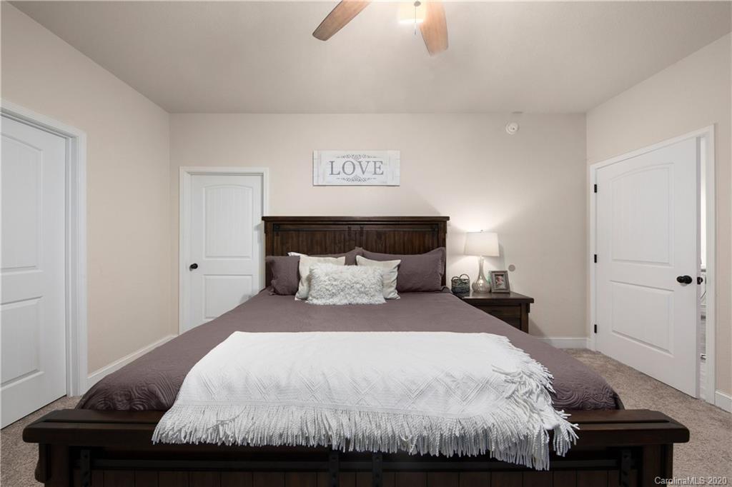 601 Pineland Road, Unit 17 Hendersonville, NC 28792 - Photo 20 of 25 Gallery Image 20