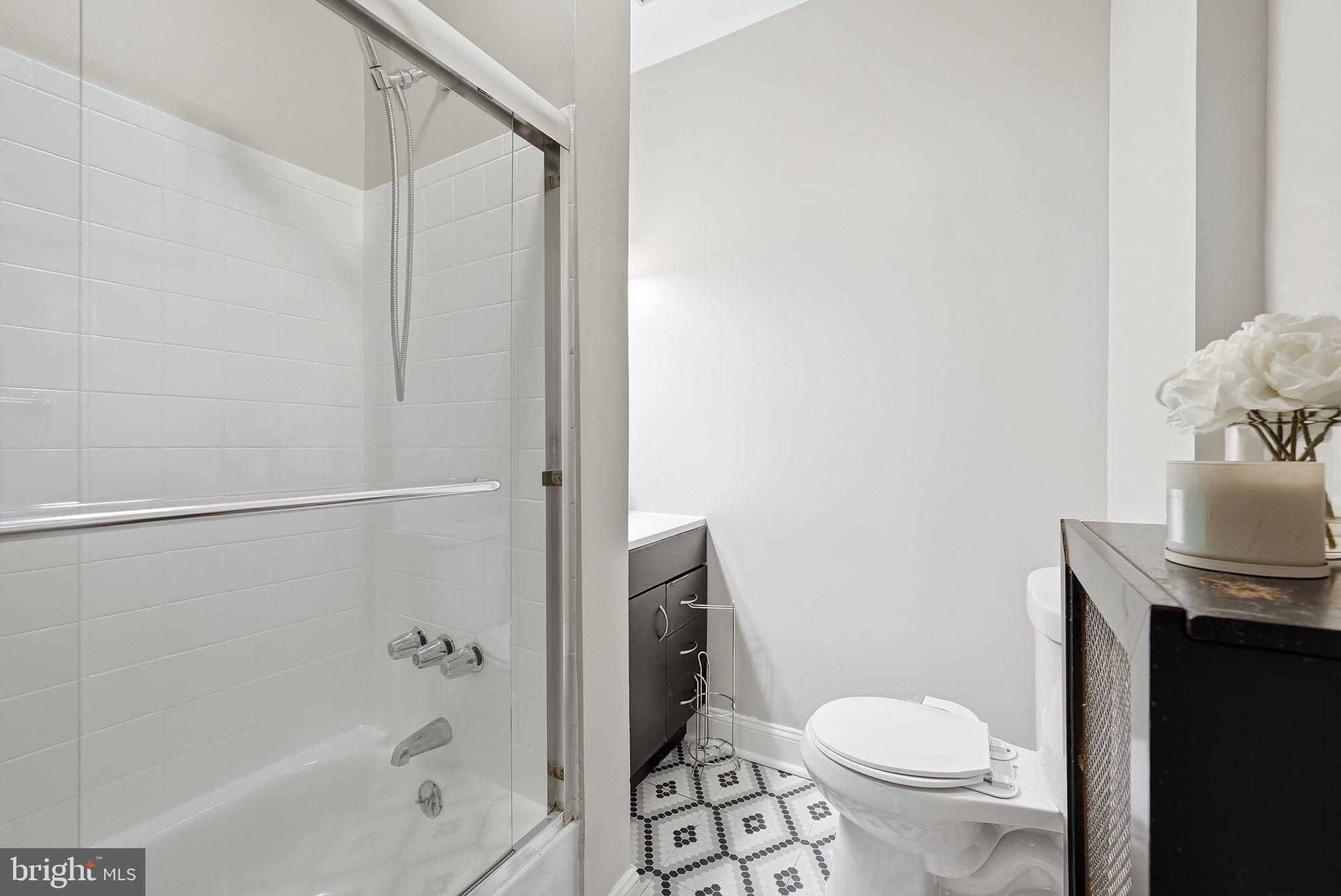 518 Park Road Northwest Washington, DC 20010 - Photo 18 of 52 Gallery Image 18