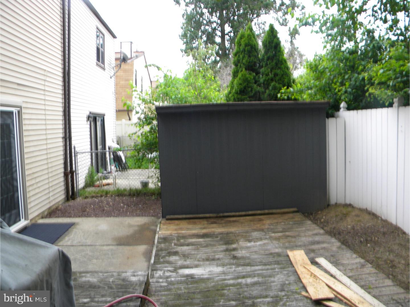 1108 Selmer Road Philadelphia, PA 19116 - Photo 17 of 23 Back Yard