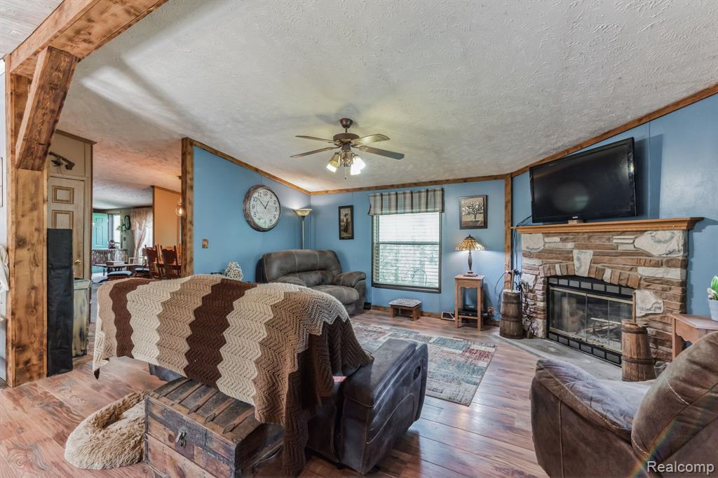 2086 Curdy Road Howell, MI 48855 - Photo 20 of 27