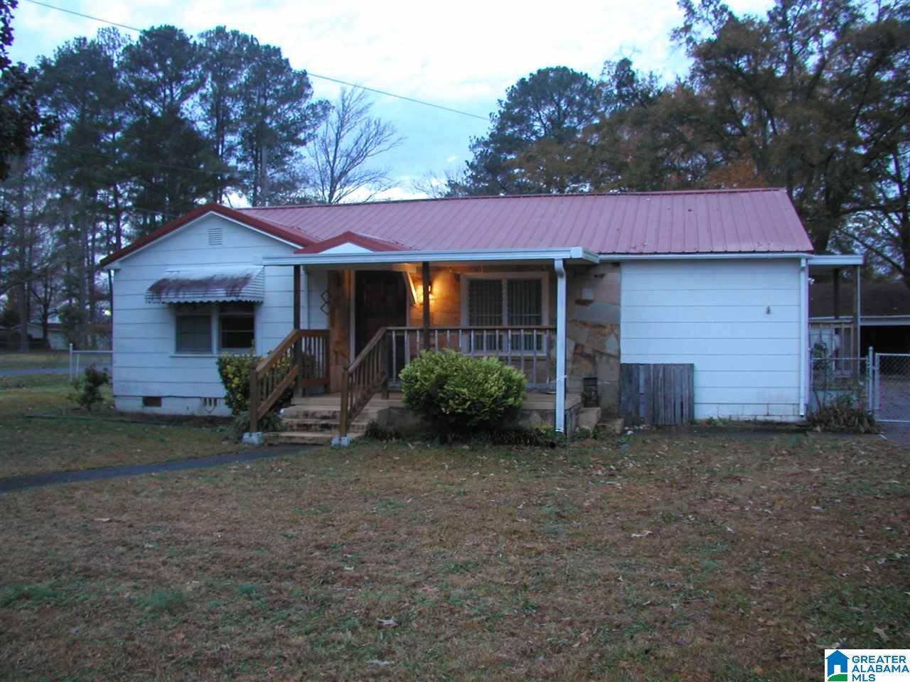 301 Lay Avenue Gadsden, AL 35905 - Photo 1 of 7