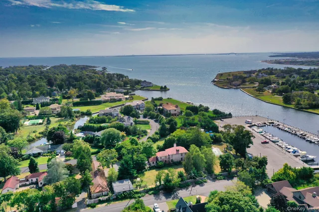 $3,000 | 34 Maple Street, Islip, NY 11751