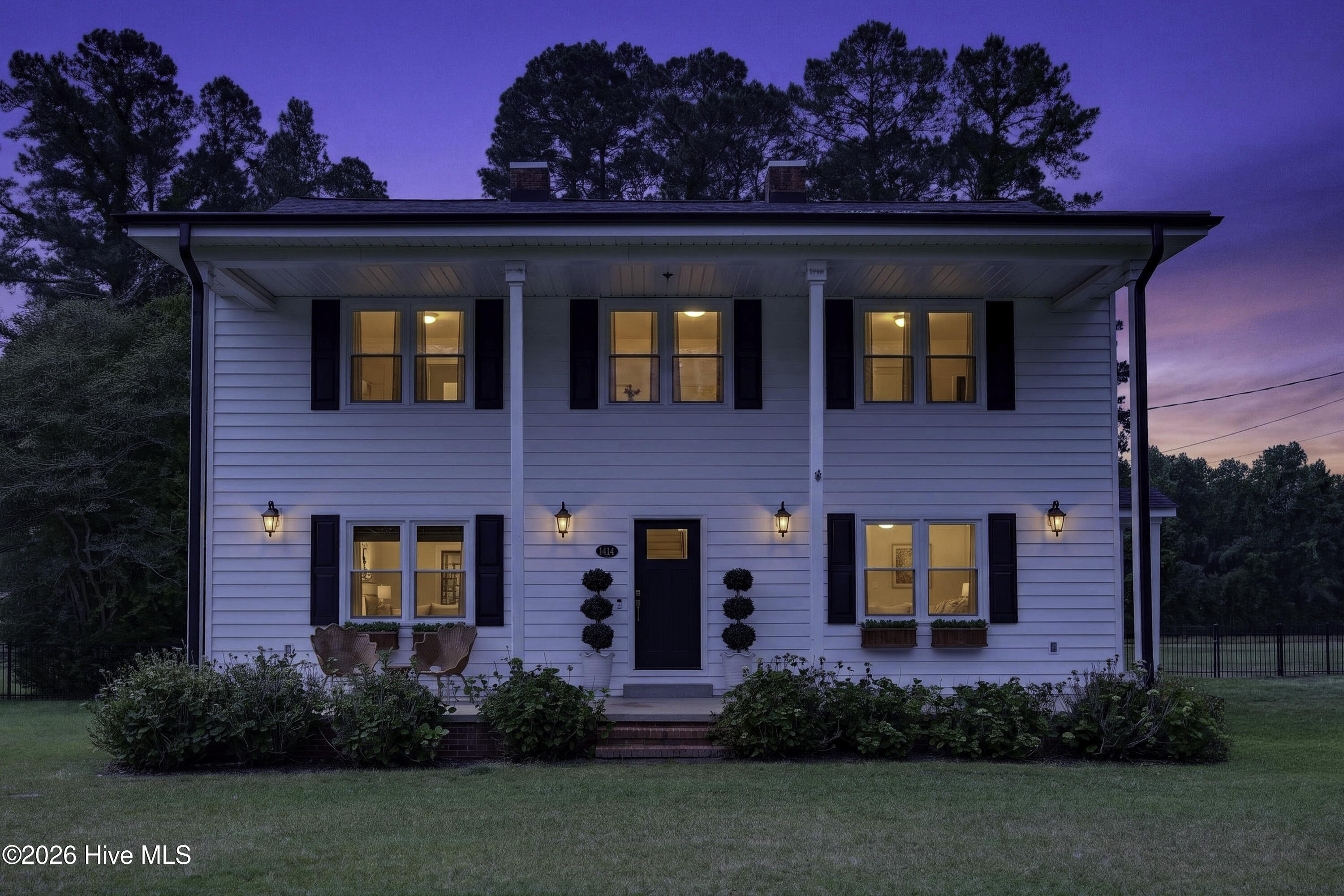 1414FertilizerRoad-2_Dusk