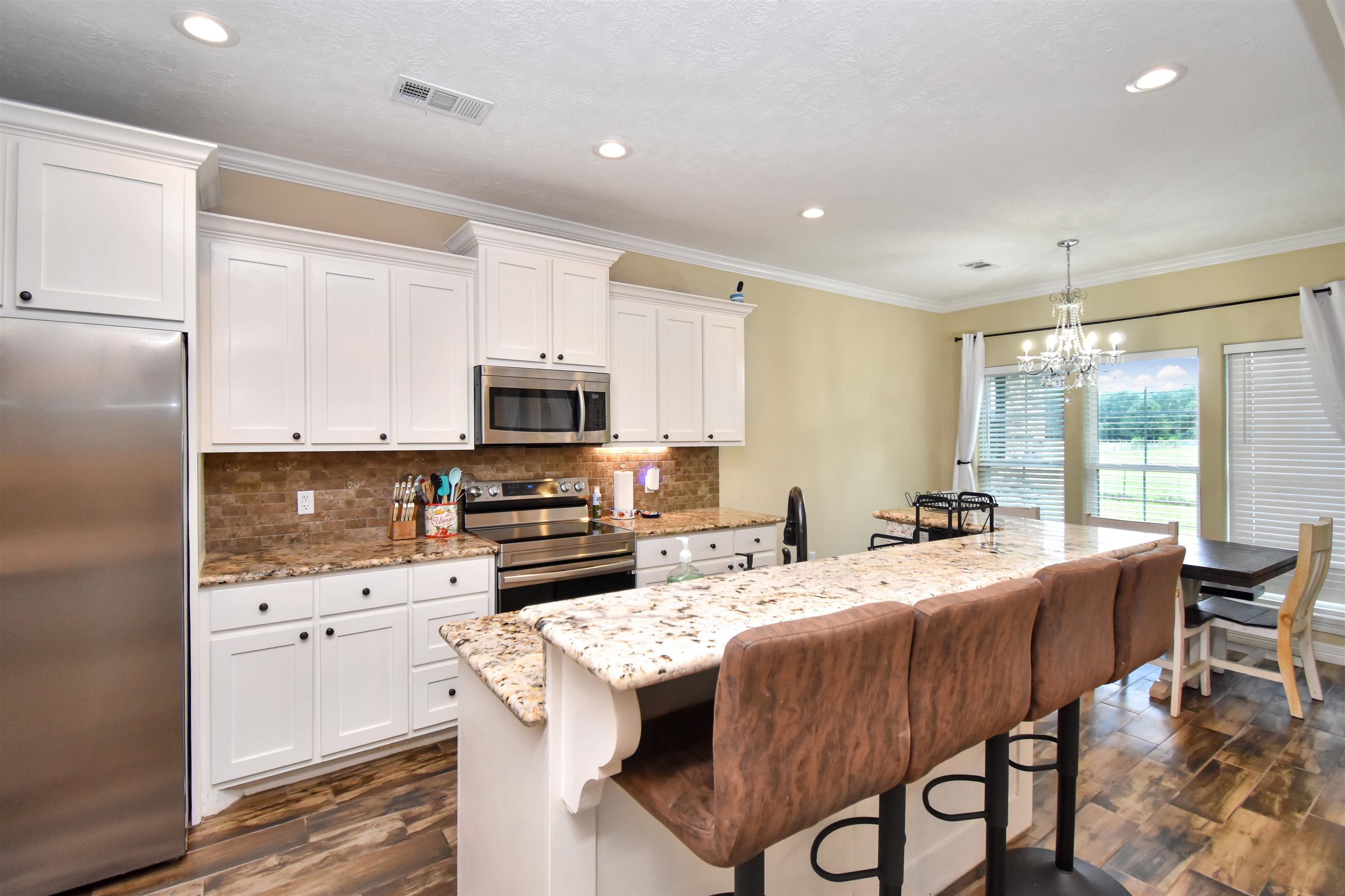 120 Gist Road Vidor, TX 77662 - Photo 6 of 25 Gallery Image 6