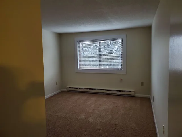 $1,690 | 95 Powers Street, Unit 85, Milford, NH 03055