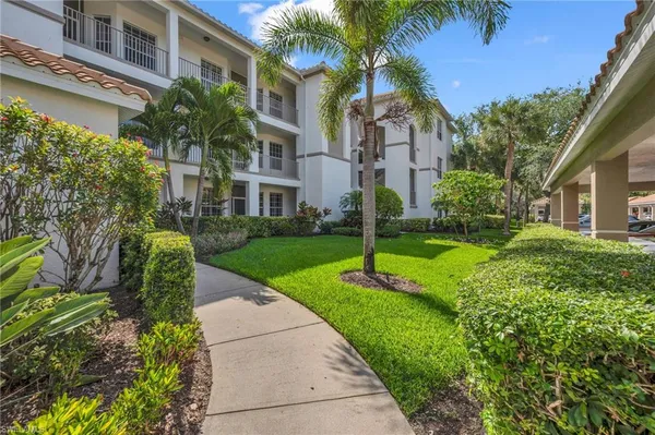 $315,000 | 8253 Parkstone Place, Unit 106, Naples, FL 34120