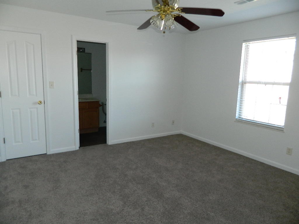 7448 Cotton Patch Road Corryton, TN 37721 - Photo 6 of 12 DSCN1330