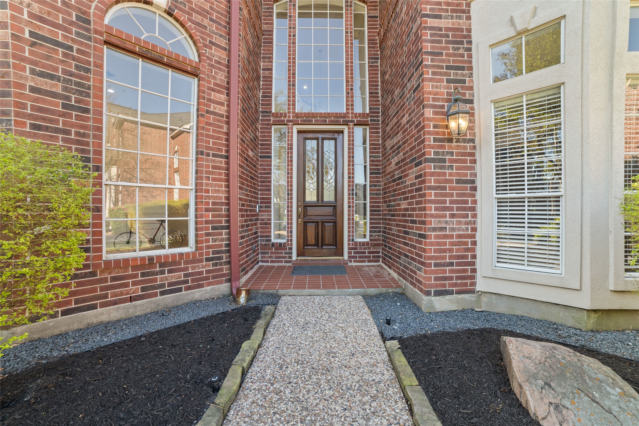 9723 Kepler McVey Court Spring, TX 77379 - Photo 6 of 50