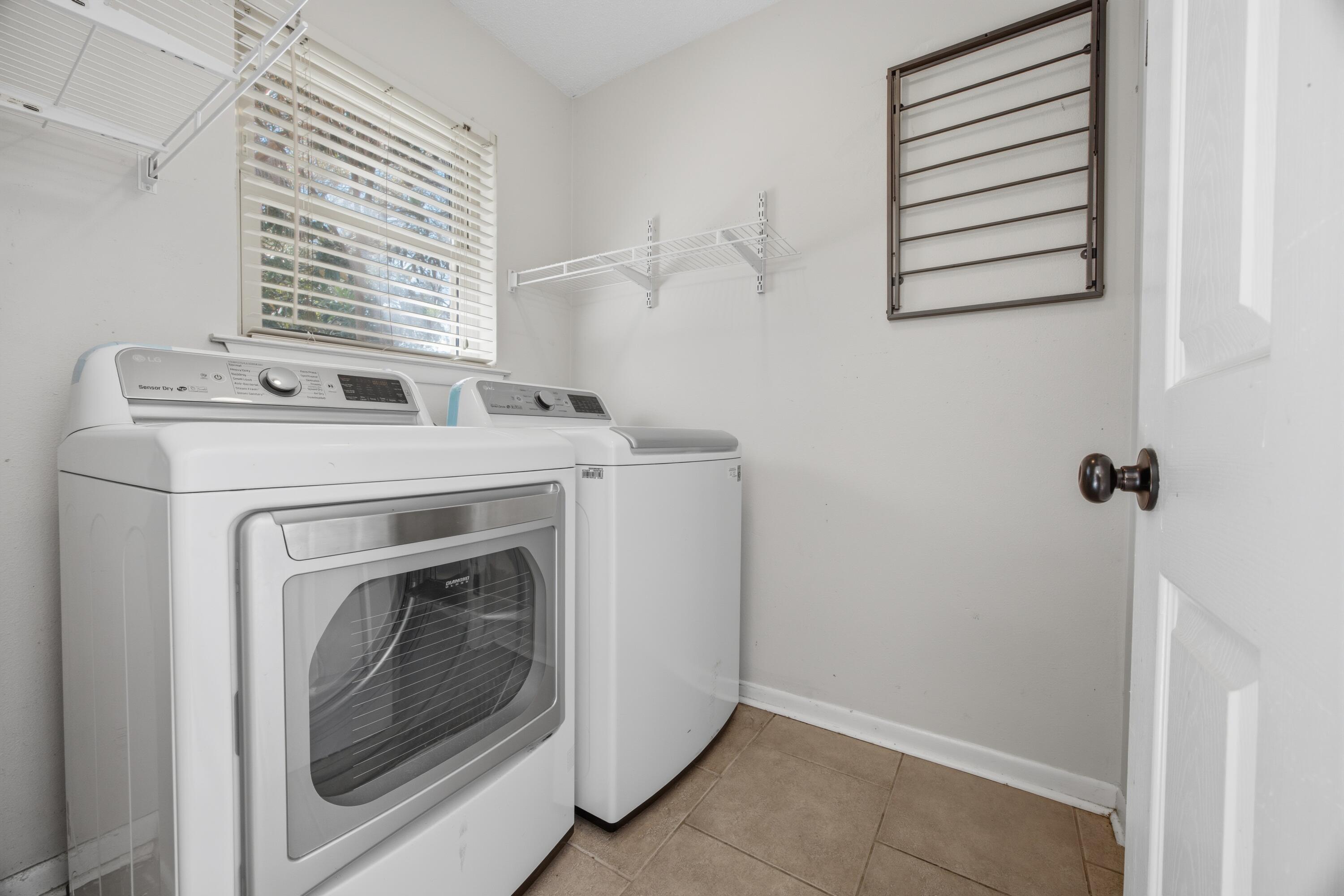157 Country Club Road Shalimar, FL 32579 - Photo 19 of 72 E79A1208