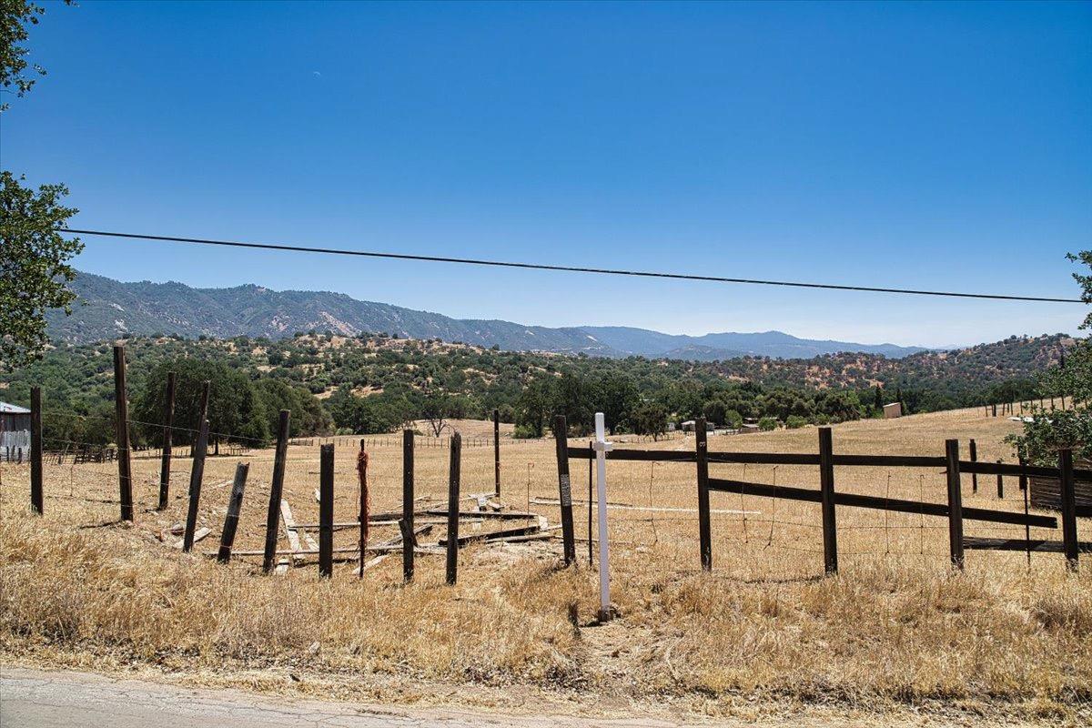 35897 Hopewell Road Squaw Valley, CA 93675 - Photo 14 of 39 Gallery Image 14