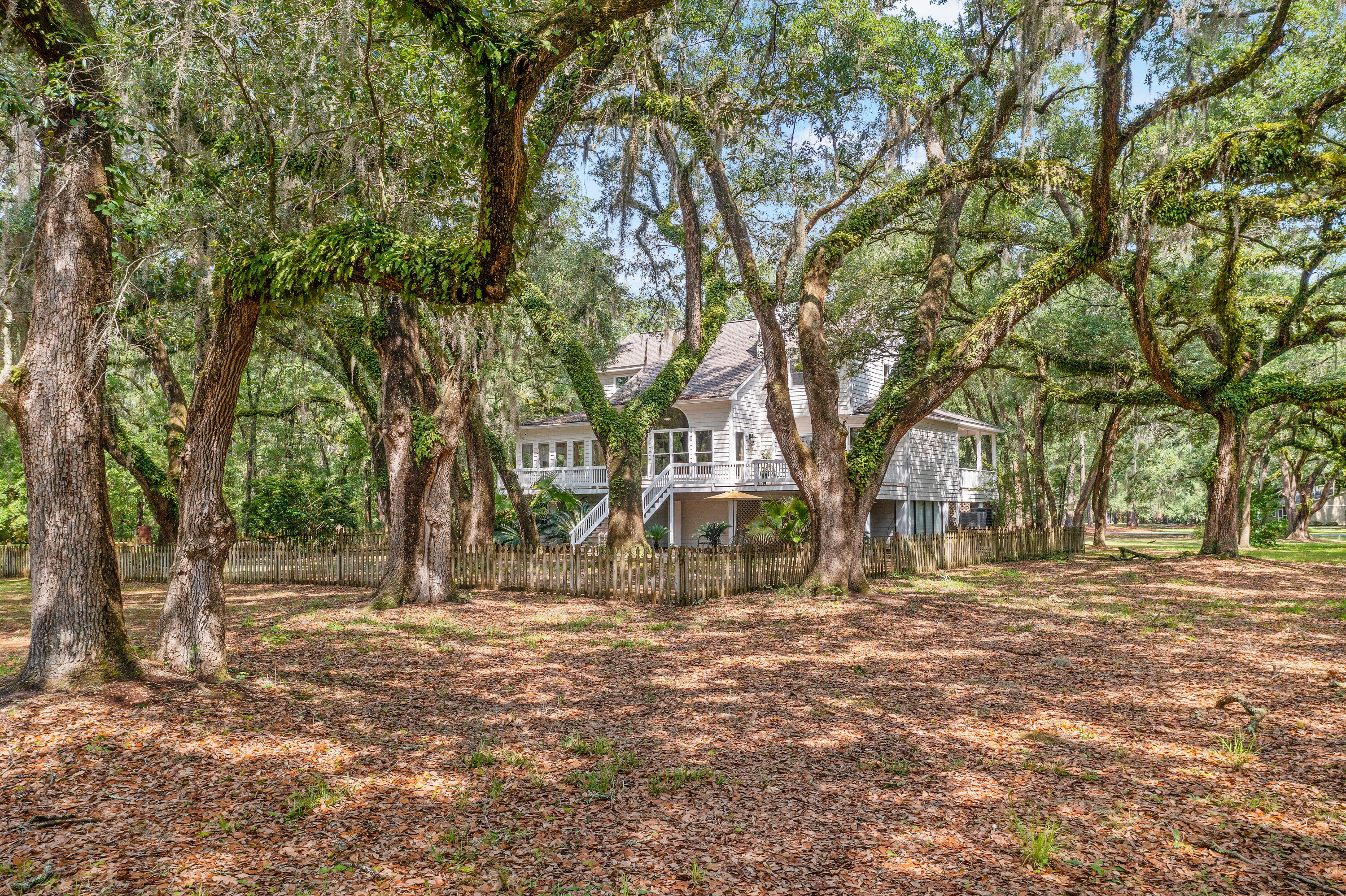614 Wraggs Ferry Road Georgetown, SC 29440 - Photo 8 of 78 614WraggsFerryRd.Moodybrandingboutique-5
