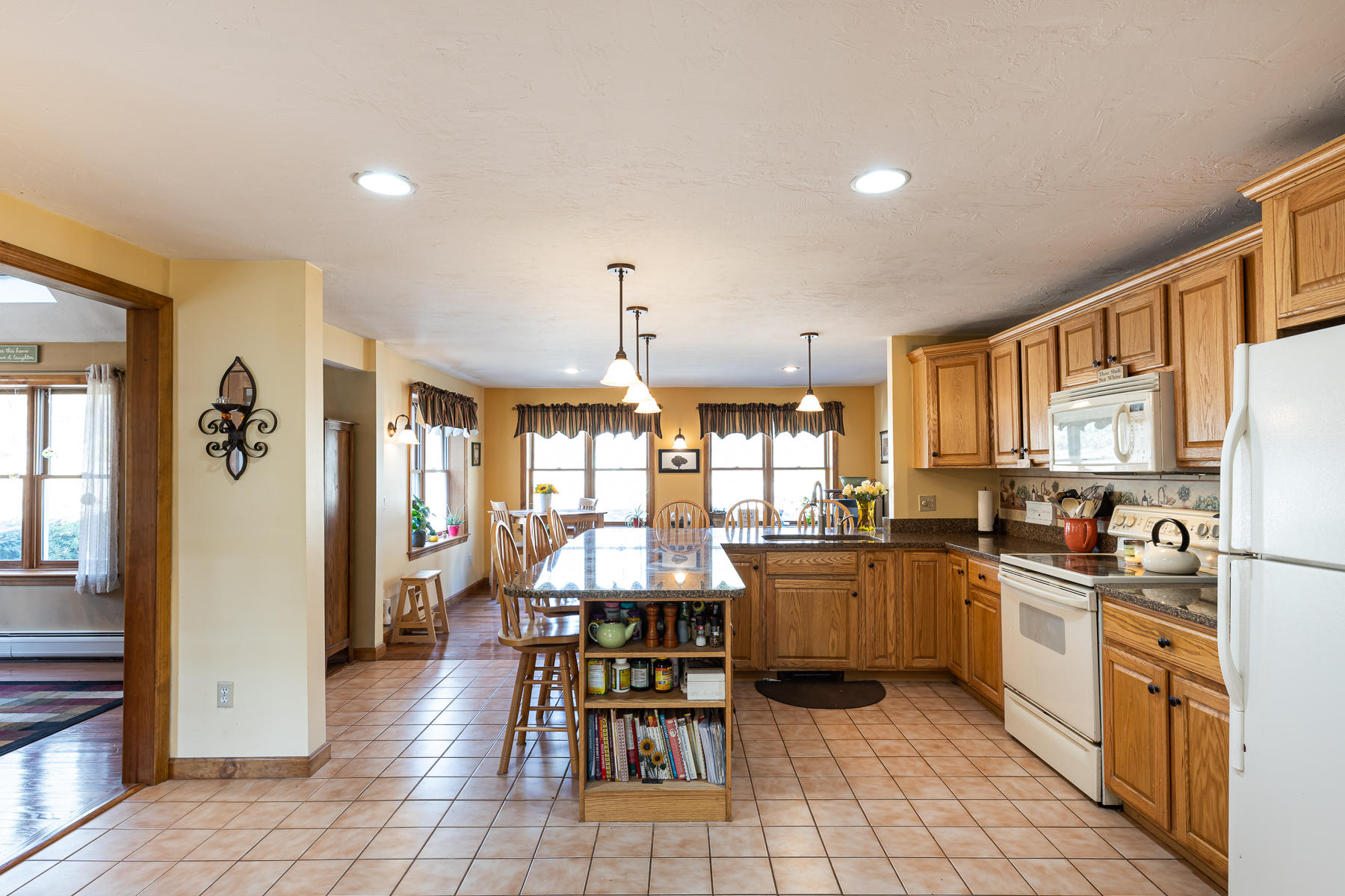 3 Saddleback Road Mashpee, MA 02649 - Photo 38 of 46 3SaddlebackRdMashpee-9987