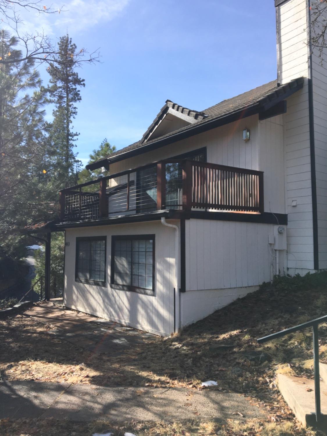 40576 Saddleback Road Bass Lake, CA 93604 - Photo 23 of 28 Gallery Image 23