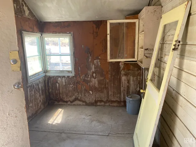 a view of an entryway door