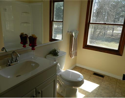3220 Rocky Point Road Springfield, OH 45502 - Photo 8 of 25 Gallery Image 8