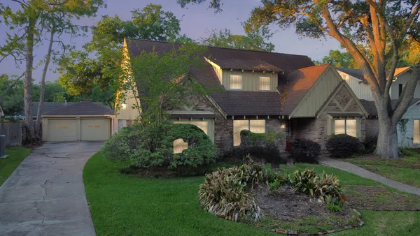 $2,500 | 12526 Hazelwood Lane, Houston, TX 77077