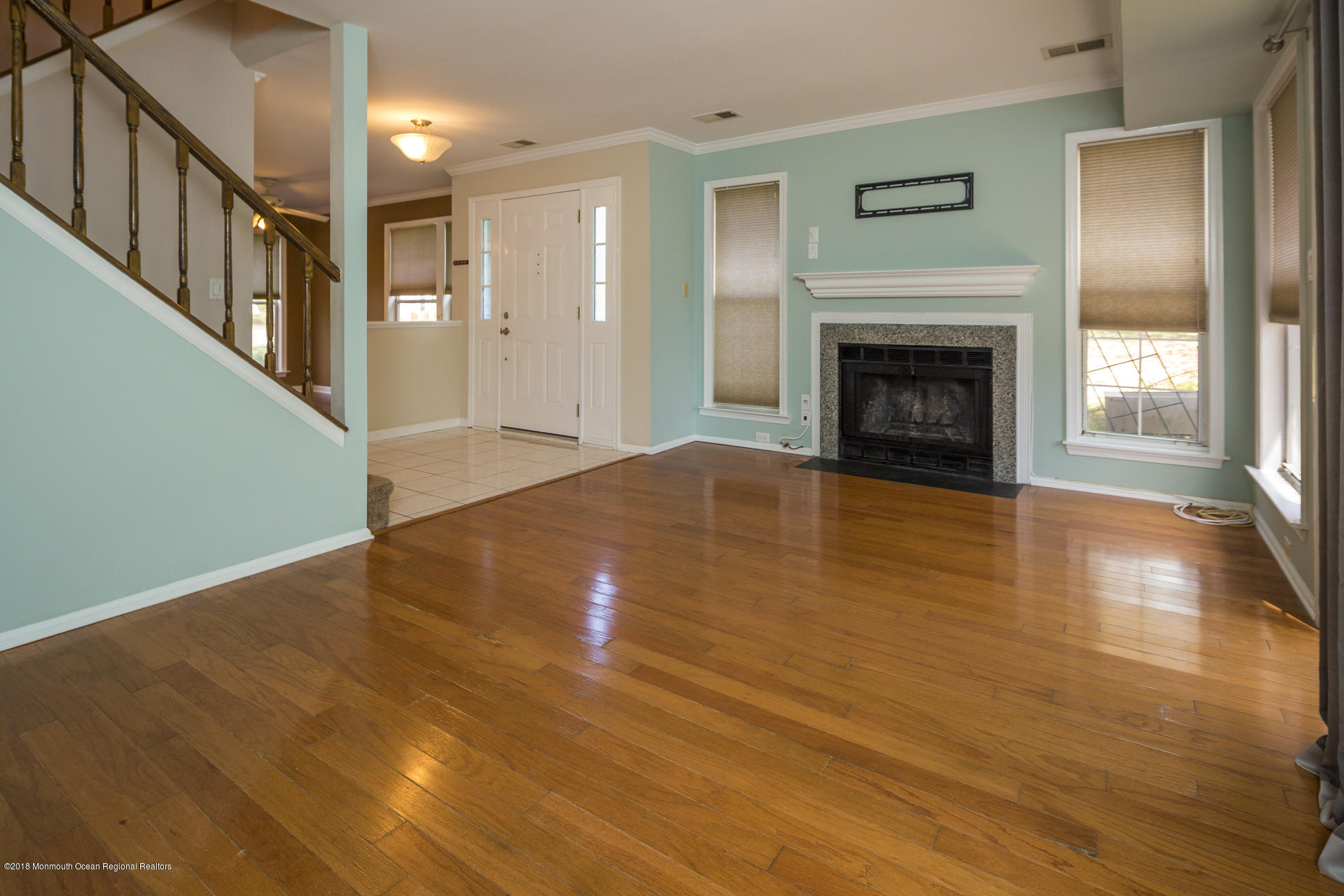 12 Duncan Way Freehold, NJ 07728 - Photo 16 of 28 Living Room