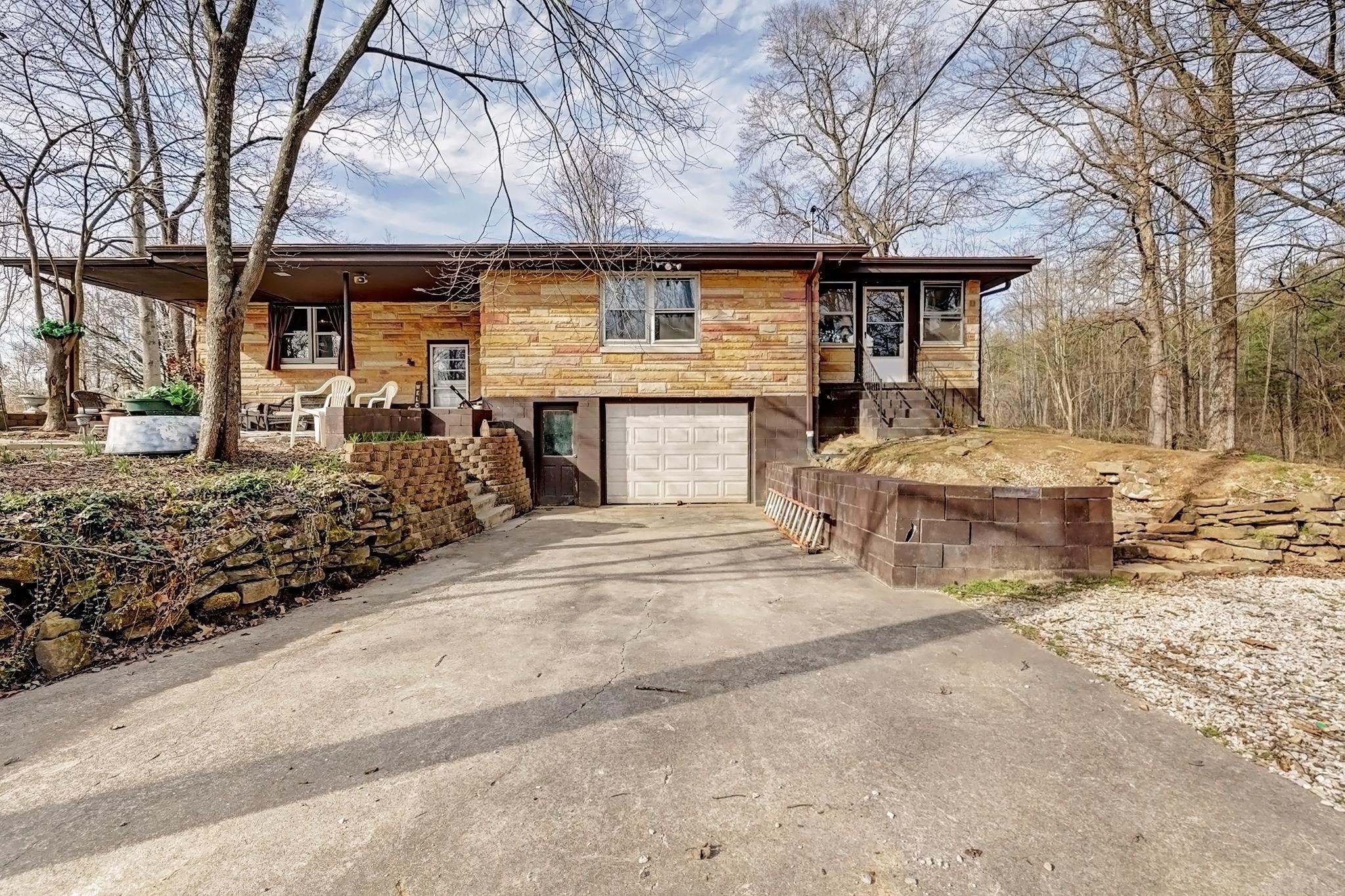 3661 South Owensburg Road Springville, IN 47462 - Photo 2 of 32 Gallery Image 2