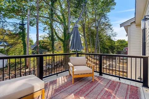 $2,095,000 | 9 Flatley Avenue, Manchester, MA 01944