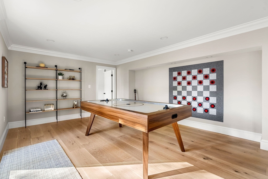 9 Flatley Avenue Manchester, MA 01944 - Photo 31 of 39