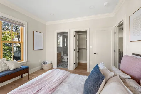 $2,095,000 | 9 Flatley Avenue, Manchester, MA 01944