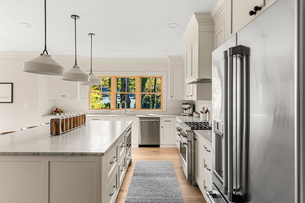 9 Flatley Avenue Manchester, MA 01944 - Photo 35 of 39