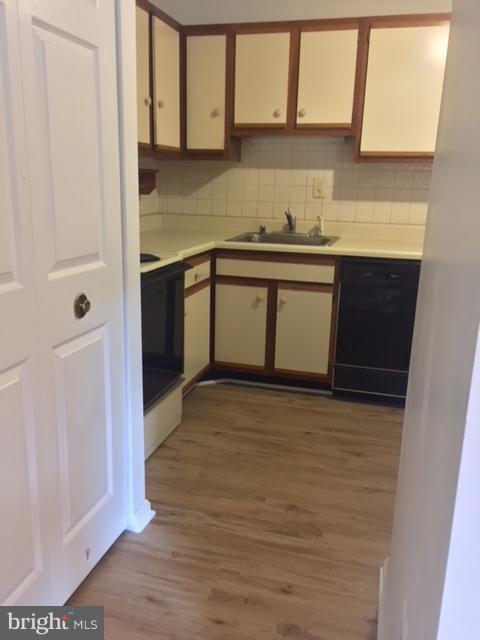 4100 Chardel Road, Unit 1D Baltimore, MD 21236 - Photo 8 of 22 Kitchen with Pantry