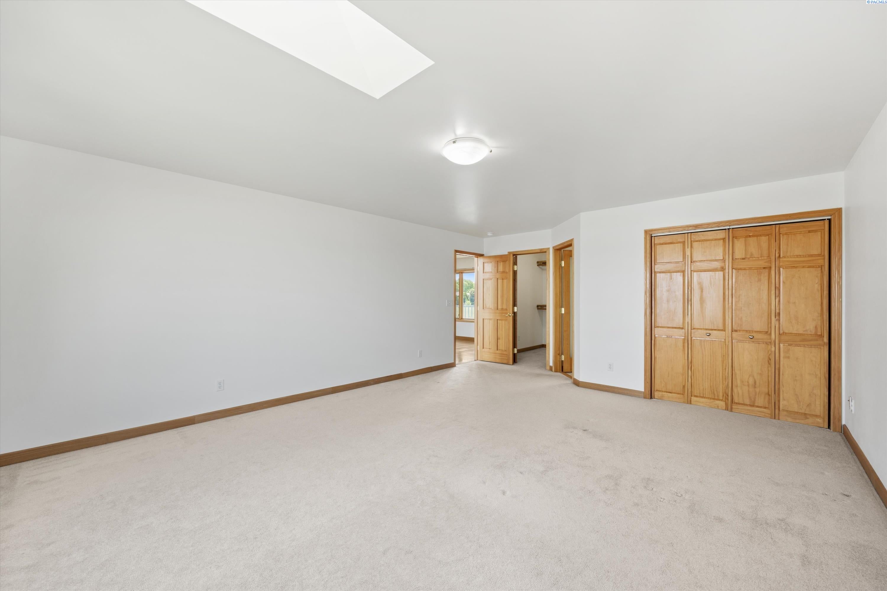 225102 East Donelson Road Kennewick, WA 99337 - Photo 16 of 36 Gallery Image 16